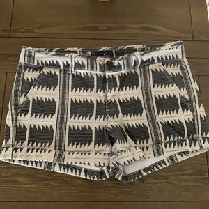 American eagle printed shorts